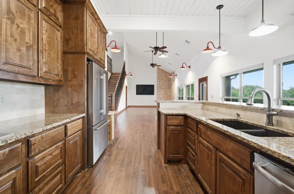 1632 County Road 4125 Iredell, TX 76649