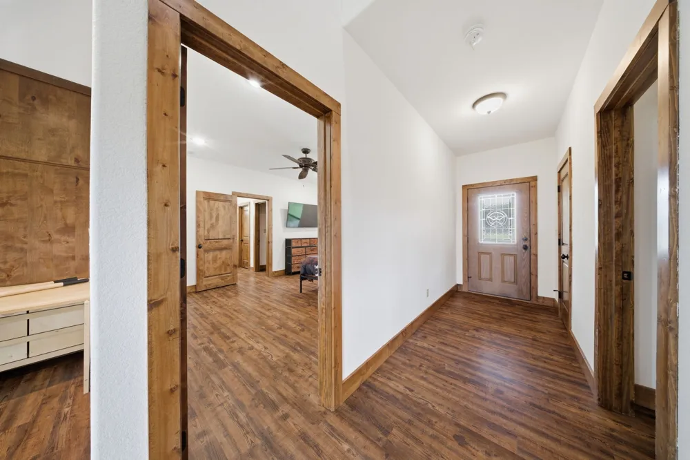 1632 County Road 4125 Iredell, TX 76649