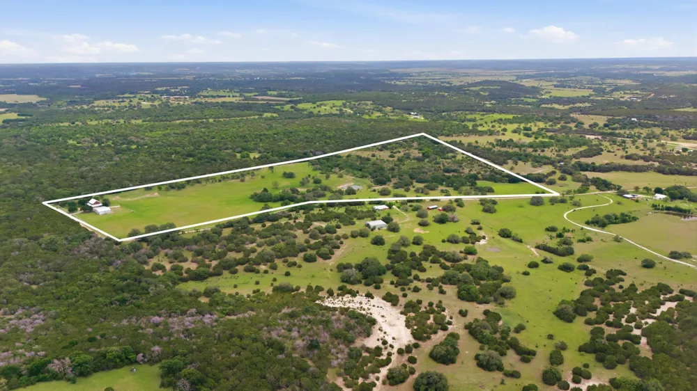 1632 County Road 4125 Iredell, TX 76649