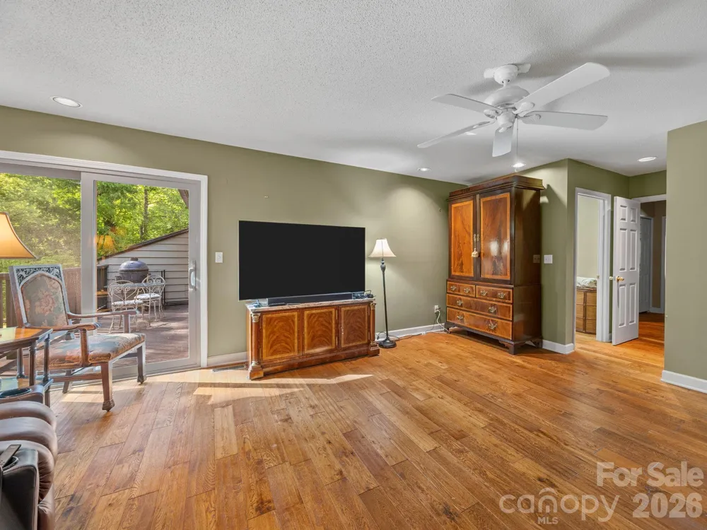 22 Hunting Country Trail Tryon, NC 28782
