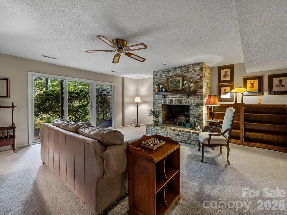22 Hunting Country Trail Tryon, NC 28782