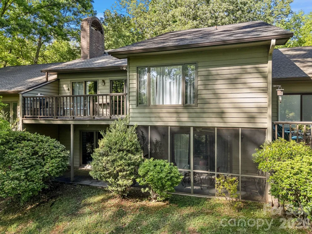 22 Hunting Country Trail Tryon, NC 28782