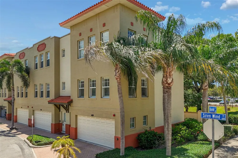 650 SIREN WIND LANE Clearwater, FL 33756