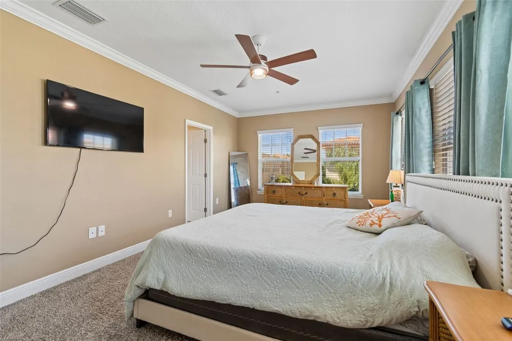 650 SIREN WIND LANE Clearwater, FL 33756