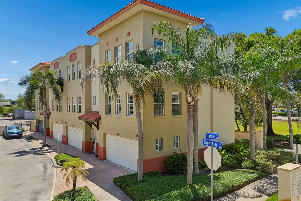 650 SIREN WIND LANE Clearwater, FL 33756