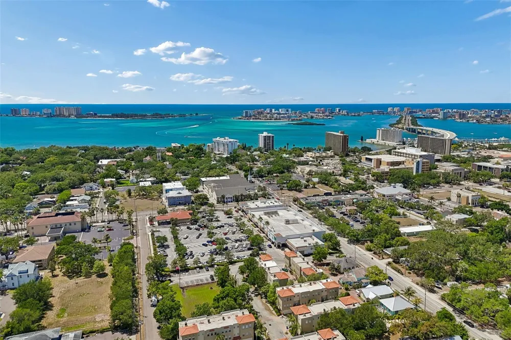 650 SIREN WIND LANE Clearwater, FL 33756