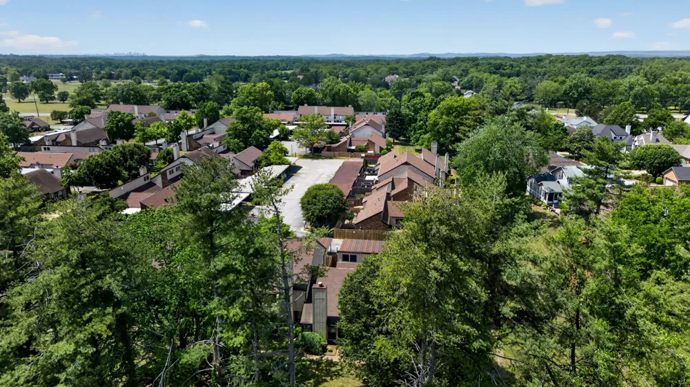946 Old Fountain Ct Hermitage, TN 37076