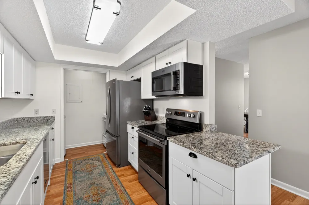 946 Old Fountain Ct Hermitage, TN 37076