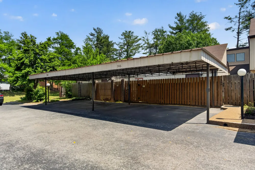 946 Old Fountain Ct Hermitage, TN 37076