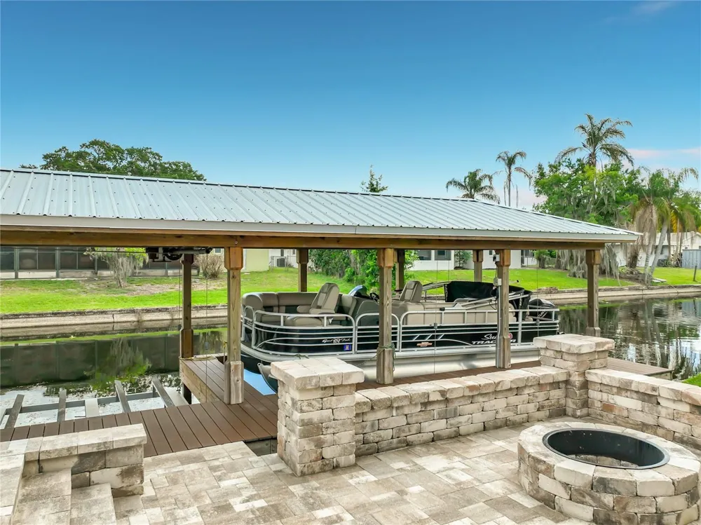 2404 LAUDERDALE COURT Orlando, FL 32805