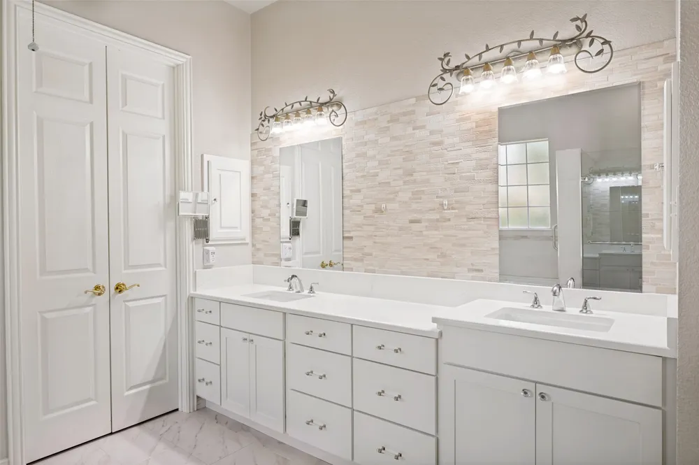 111 Red Bluff Drive Hickory Creek, TX 75065