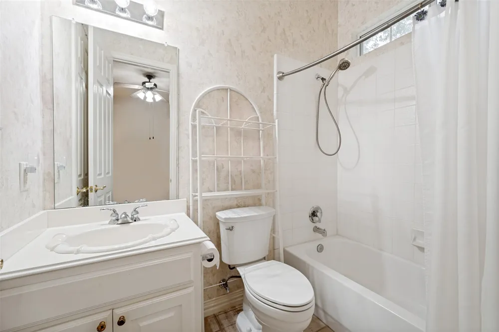 111 Red Bluff Drive Hickory Creek, TX 75065