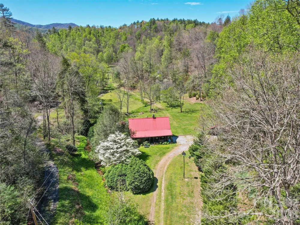 647 Indian Springs Road Clyde, NC 28721