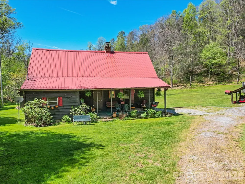 647 Indian Springs Road Clyde, NC 28721