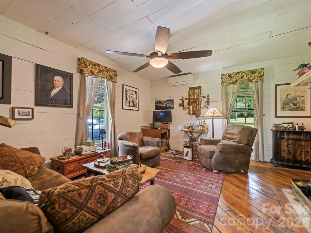 647 Indian Springs Road Clyde, NC 28721