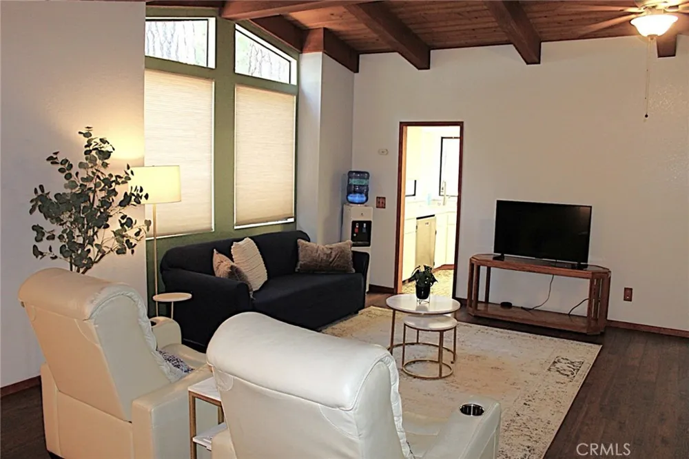 14334 Sinclair Magalia, CA 95954