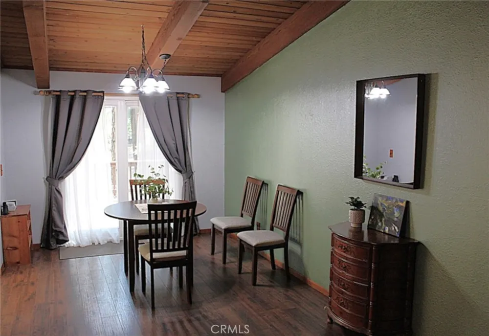 14334 Sinclair Magalia, CA 95954