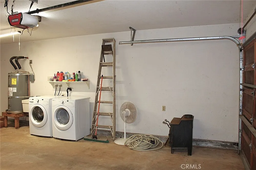 14334 Sinclair Magalia, CA 95954