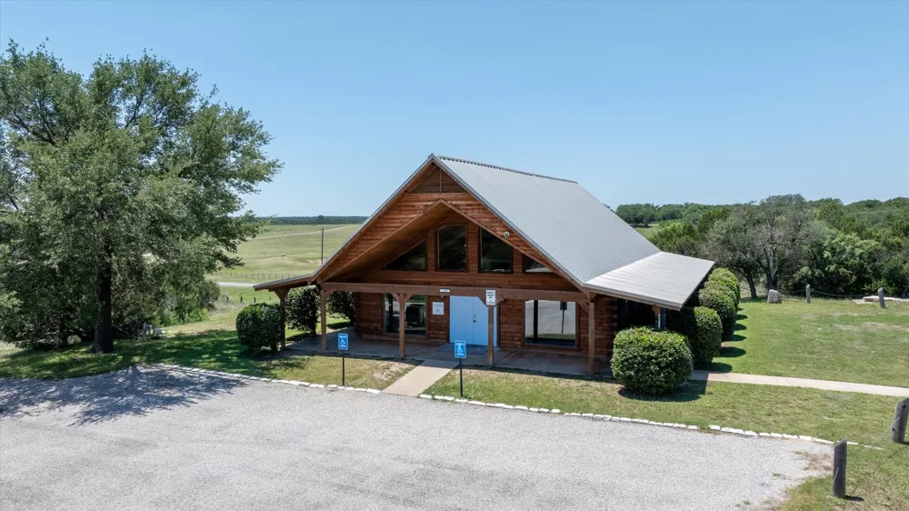 1015 Bluegill Ridge Bluff Dale, TX 76433