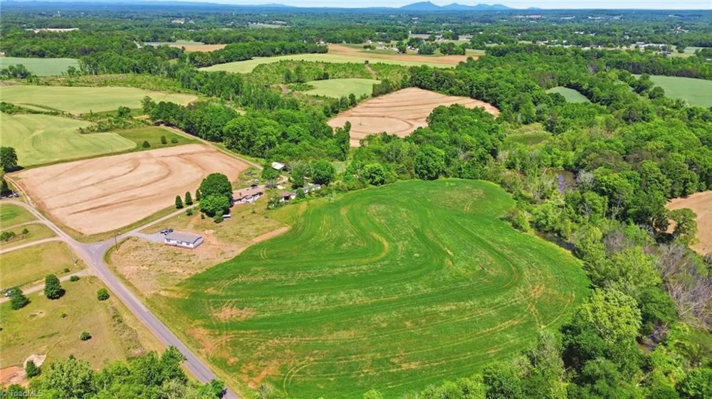 2648 Spencer Road Boonville, NC 27011