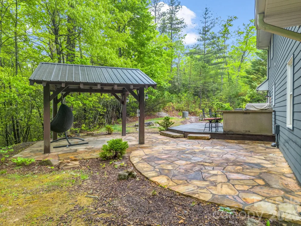 180 Canaday Drive Brevard, NC 28712
