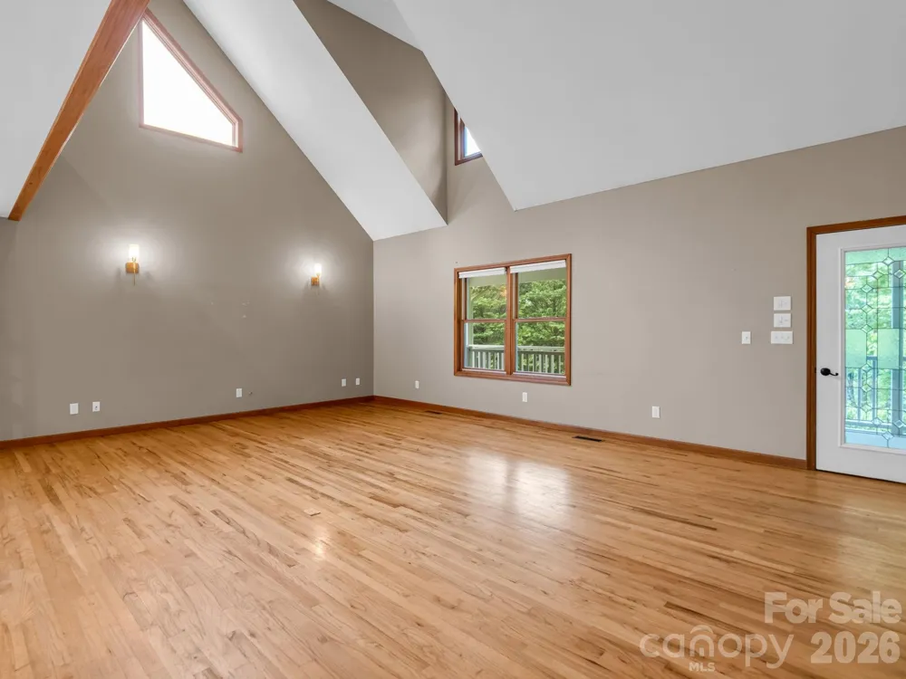 180 Canaday Drive Brevard, NC 28712
