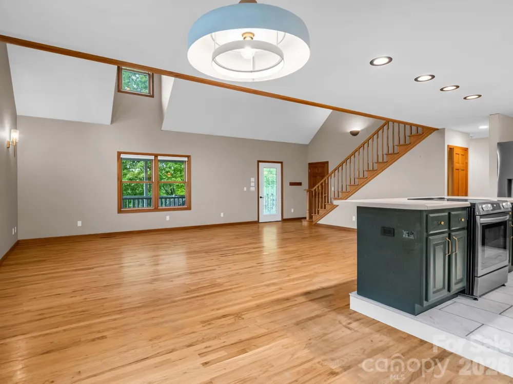 180 Canaday Drive Brevard, NC 28712