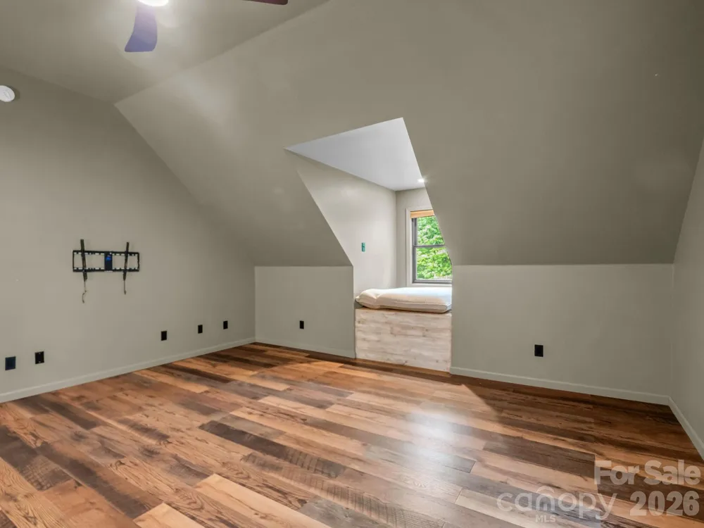 180 Canaday Drive Brevard, NC 28712
