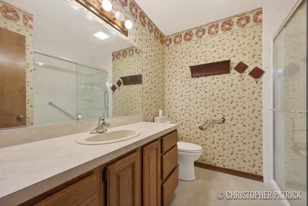 641 Appletree Drive Holland, MI 49423