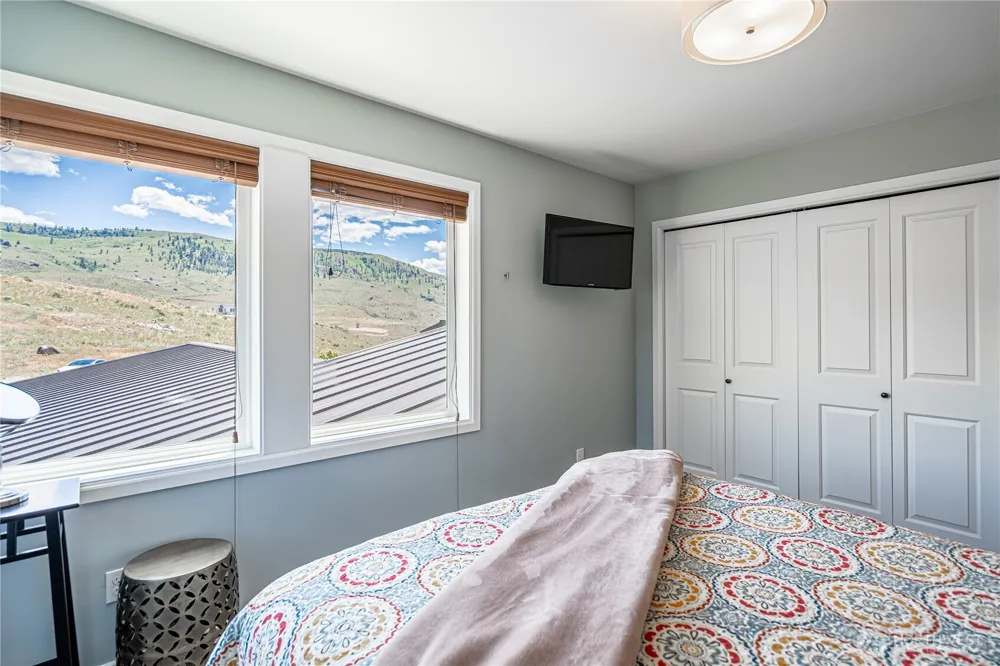 200 Ridge Road Orondo, WA 98843