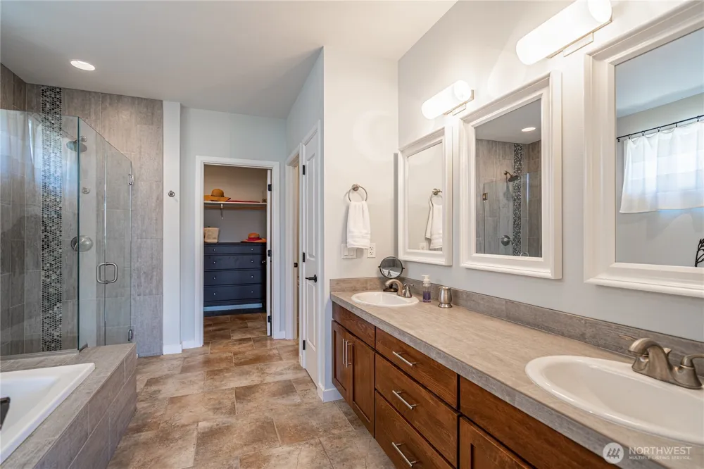 200 Ridge Road Orondo, WA 98843