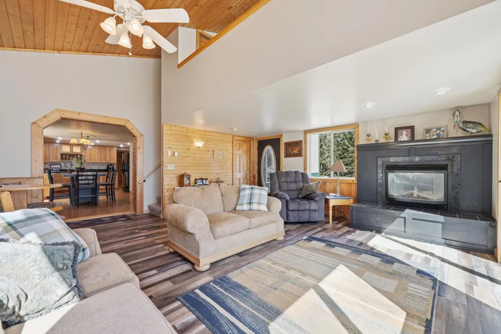 36710 141st Avenue Menahga, MN 56464