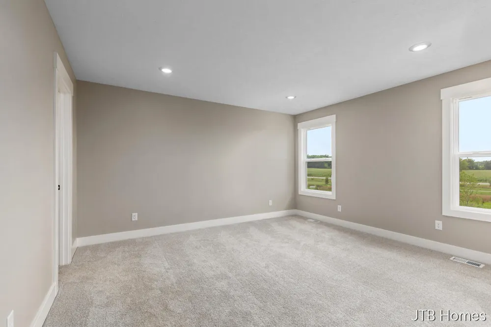 4873 Duttonvale Drive SE #7 Caledonia, MI 49316