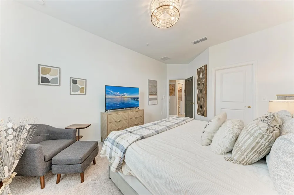17680 BORACAY COURT #202 Venice, FL 34293