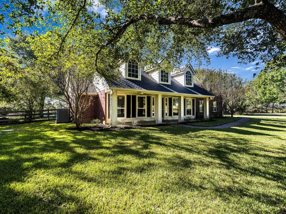 32601 Rogers Road Fulshear, TX 77441