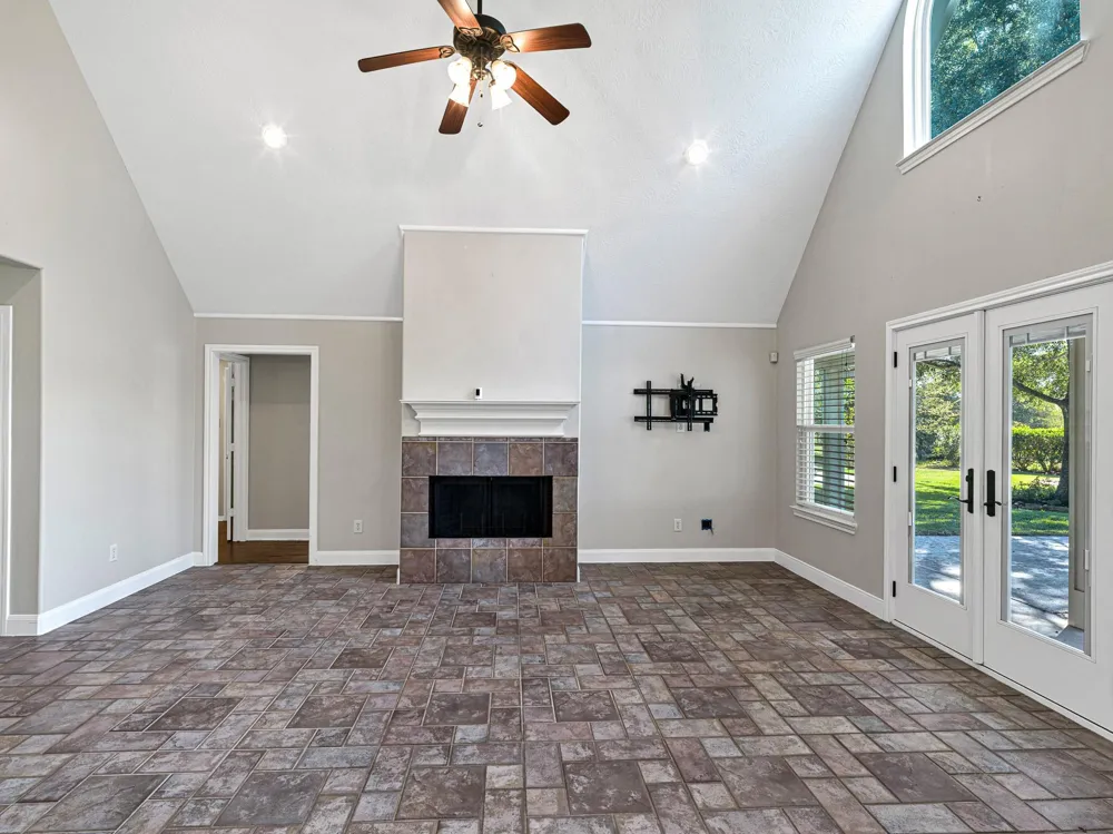 32601 Rogers Road Fulshear, TX 77441