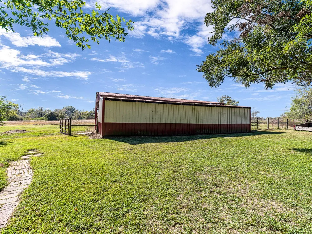 32601 Rogers Road Fulshear, TX 77441