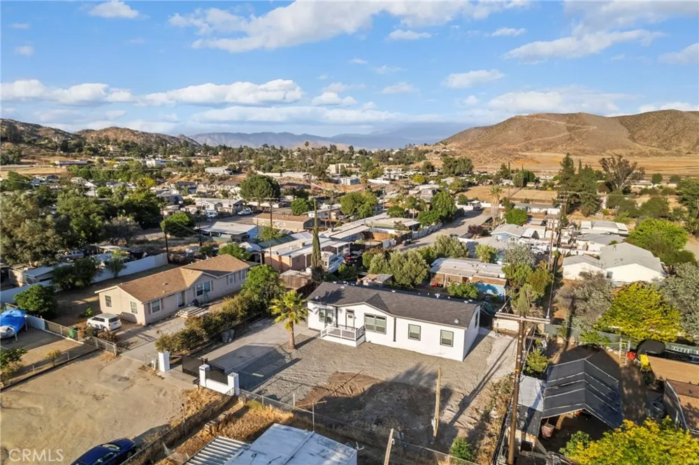26610 Franklin Avenue Hemet, CA 92545
