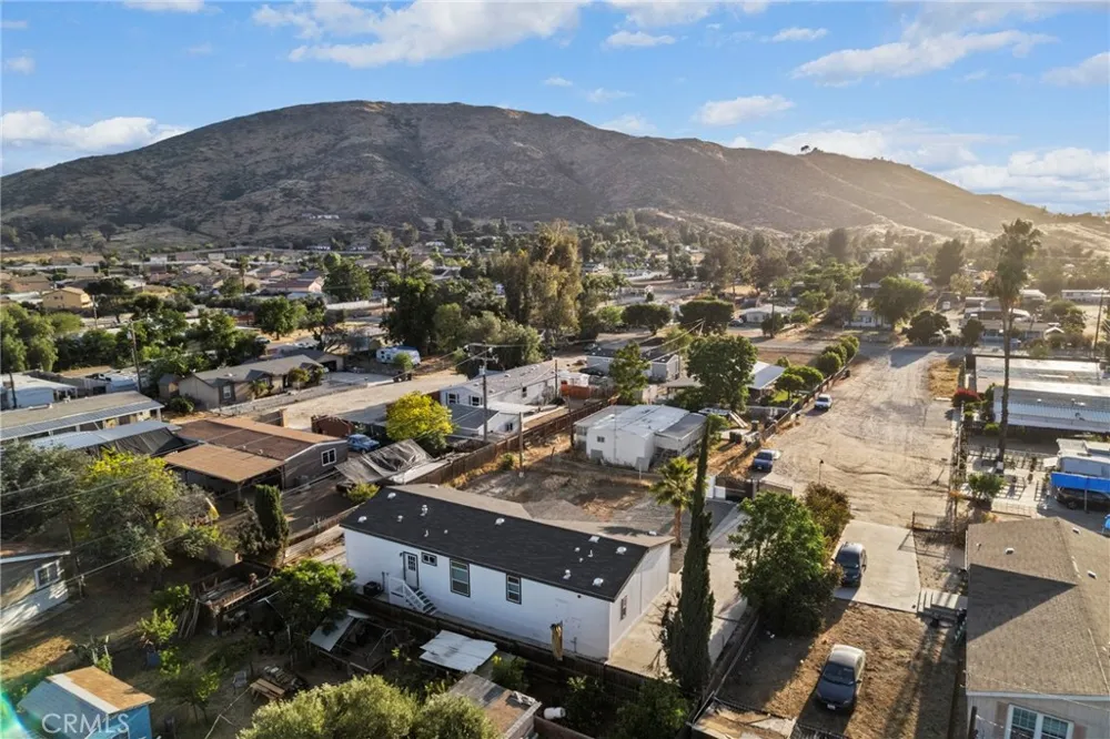 26610 Franklin Avenue Hemet, CA 92545