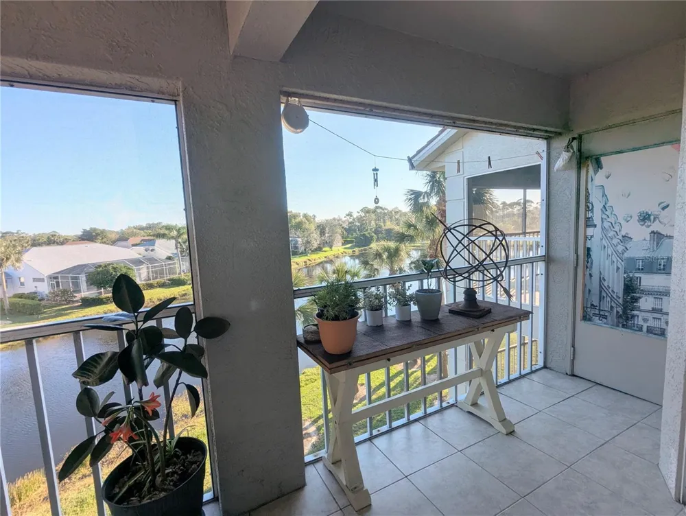 9300 CLUBSIDE CIRCLE #1308 Sarasota, FL 34238