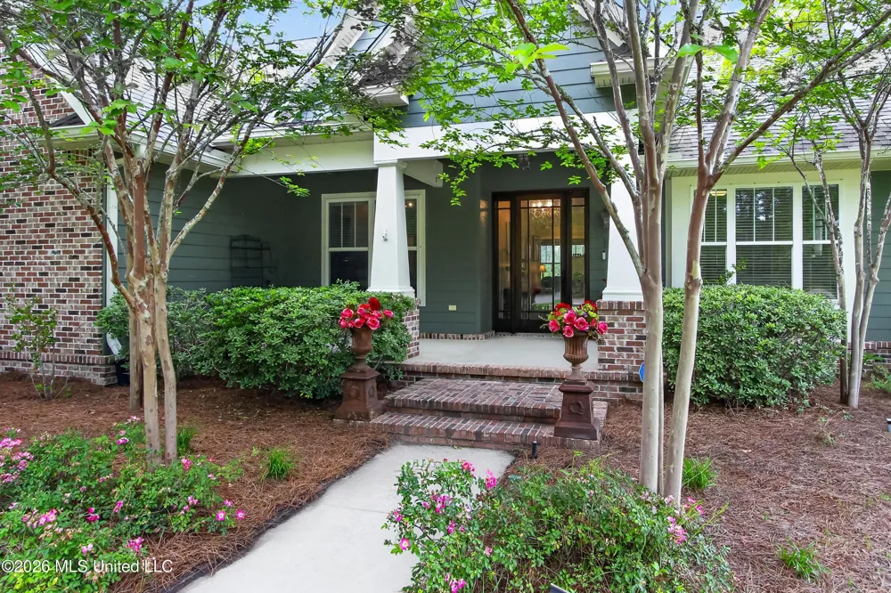 110 Emerald Lake Drive Waveland, MS 39576