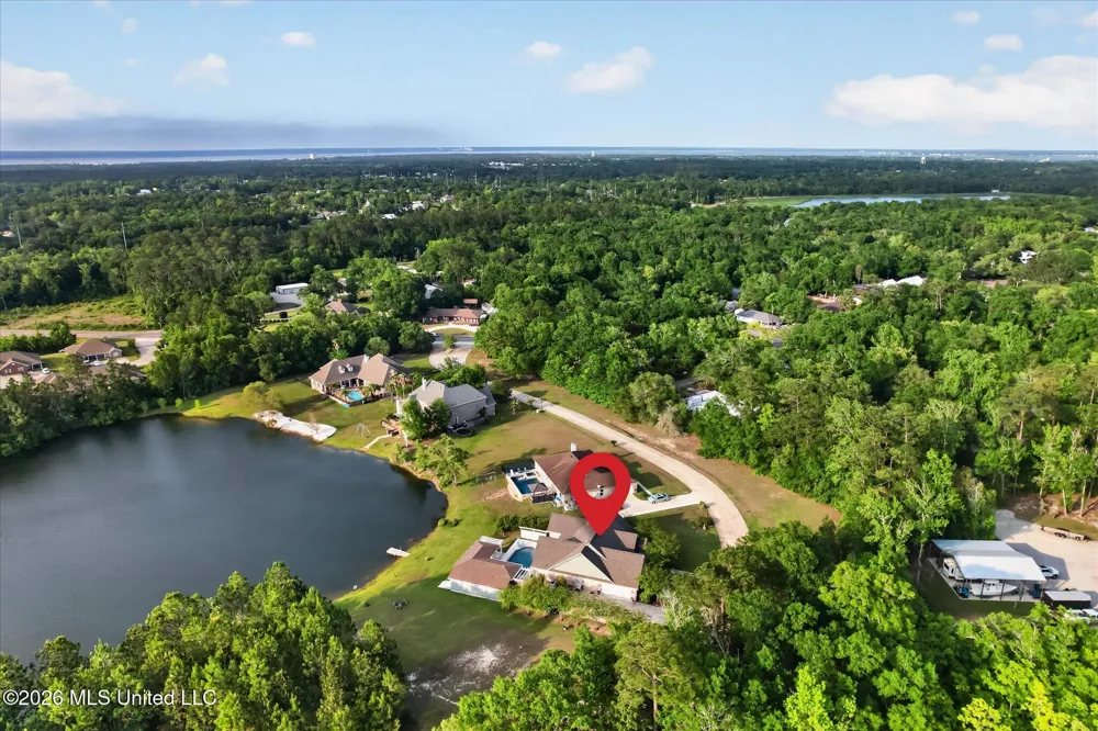 110 Emerald Lake Drive Waveland, MS 39576