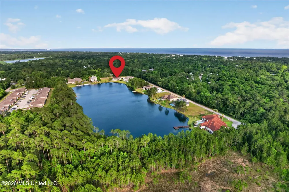 110 Emerald Lake Drive Waveland, MS 39576