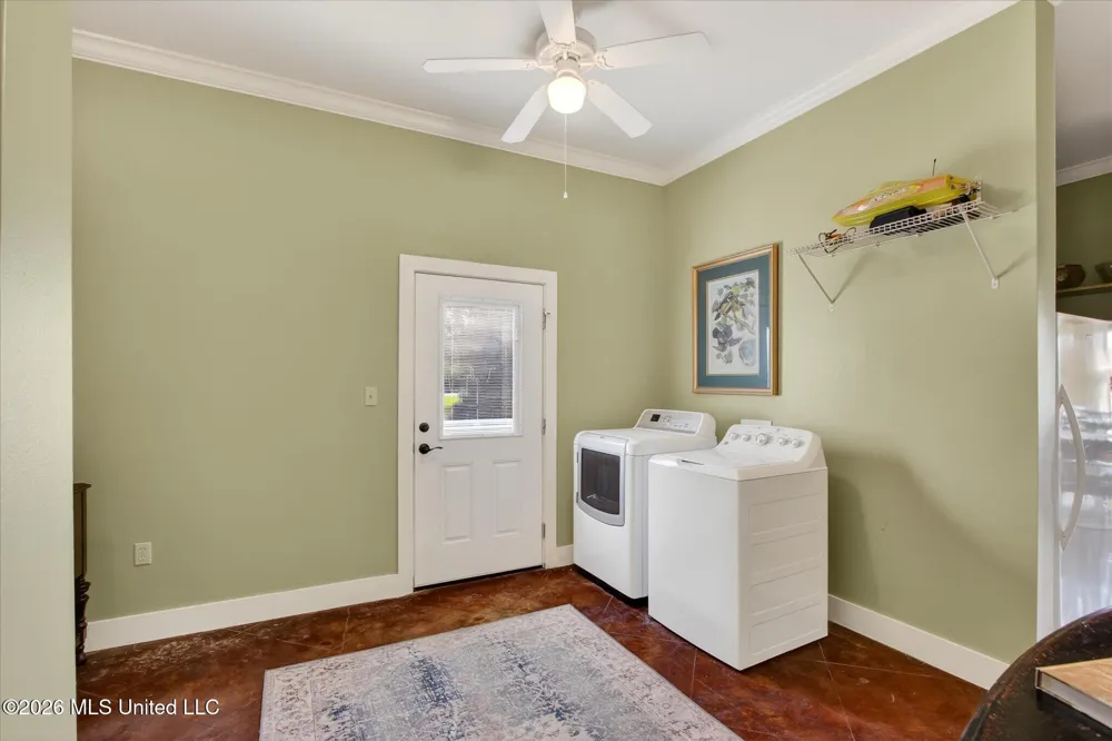 110 Emerald Lake Drive Waveland, MS 39576