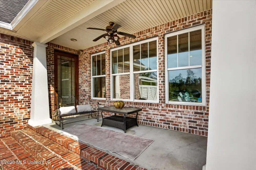 110 Emerald Lake Drive Waveland, MS 39576