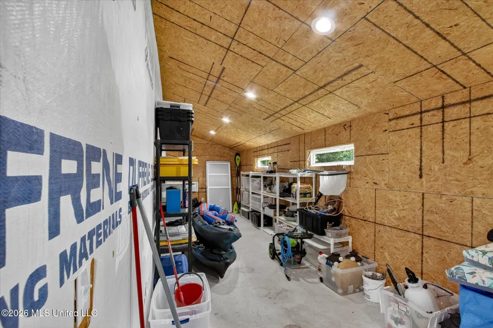 110 Emerald Lake Drive Waveland, MS 39576