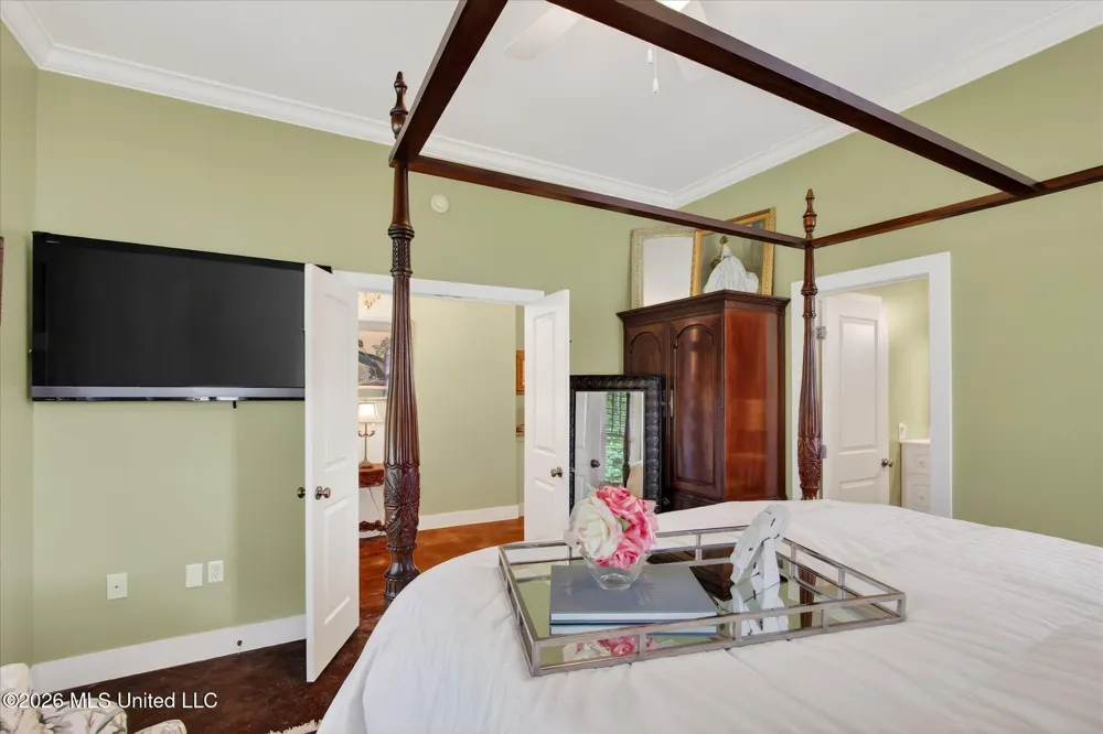 110 Emerald Lake Drive Waveland, MS 39576