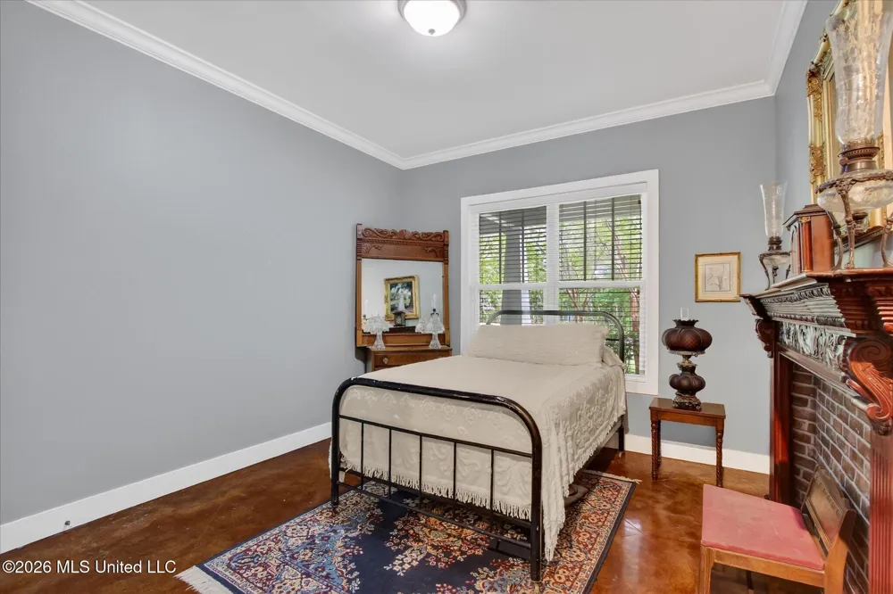 110 Emerald Lake Drive Waveland, MS 39576