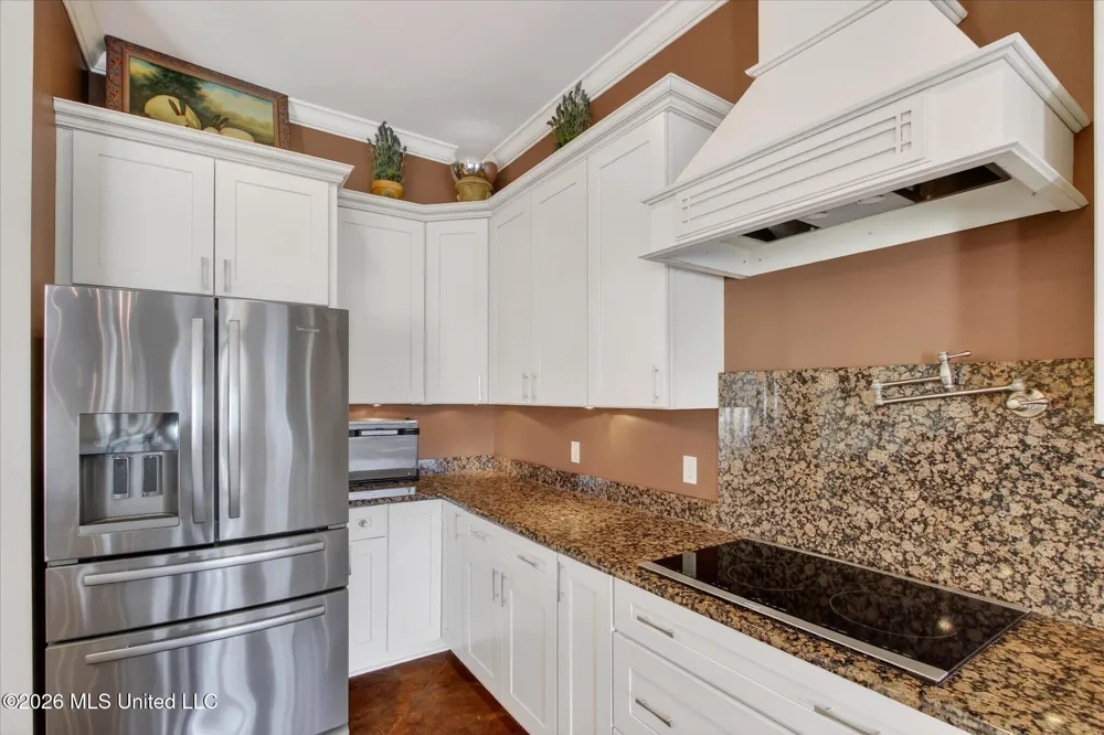 110 Emerald Lake Drive Waveland, MS 39576