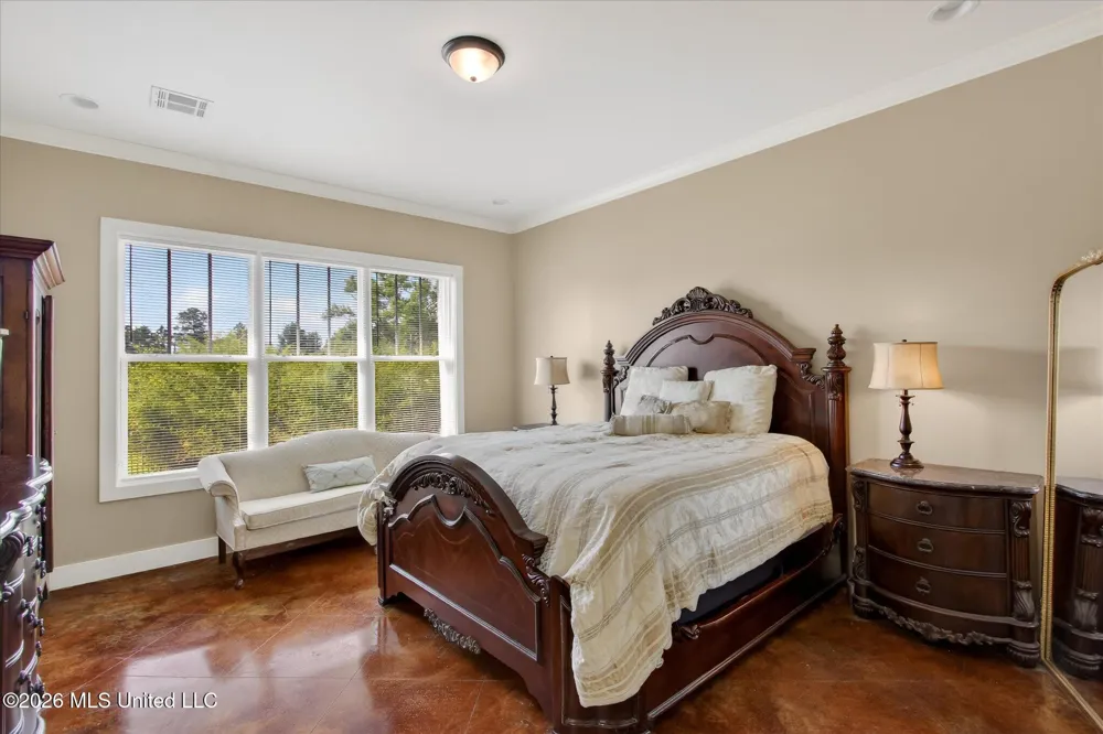110 Emerald Lake Drive Waveland, MS 39576
